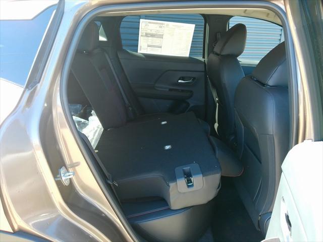 new 2025 Nissan Kicks car, priced at $29,492
