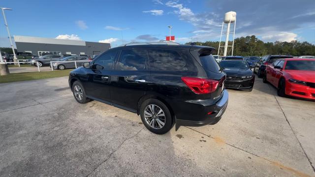 used 2020 Nissan Pathfinder car, priced at $18,781