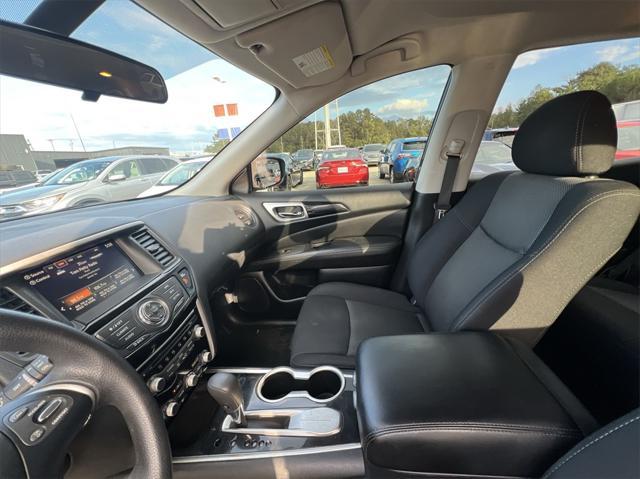 used 2020 Nissan Pathfinder car, priced at $18,781