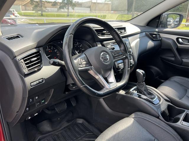 used 2020 Nissan Rogue Sport car, priced at $17,847