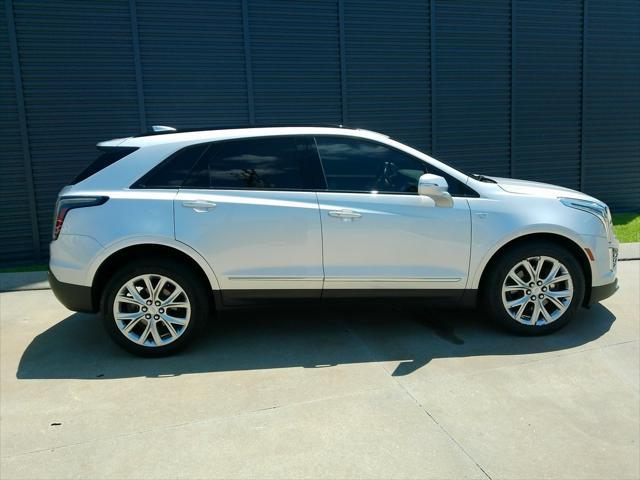 used 2020 Cadillac XT5 car, priced at $34,057