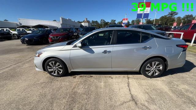 used 2021 Nissan Altima car, priced at $17,497