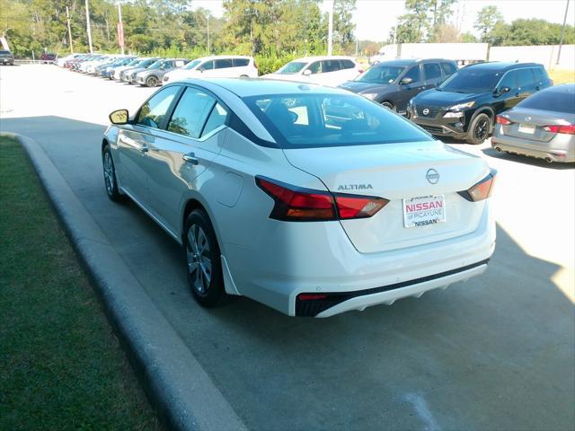 new 2025 Nissan Altima car, priced at $27,750