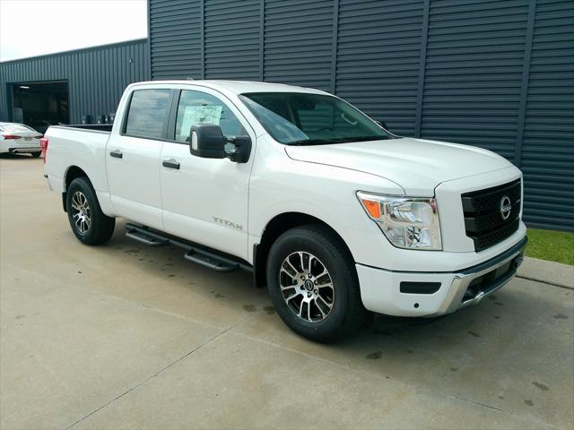 new 2024 Nissan Titan car, priced at $47,999