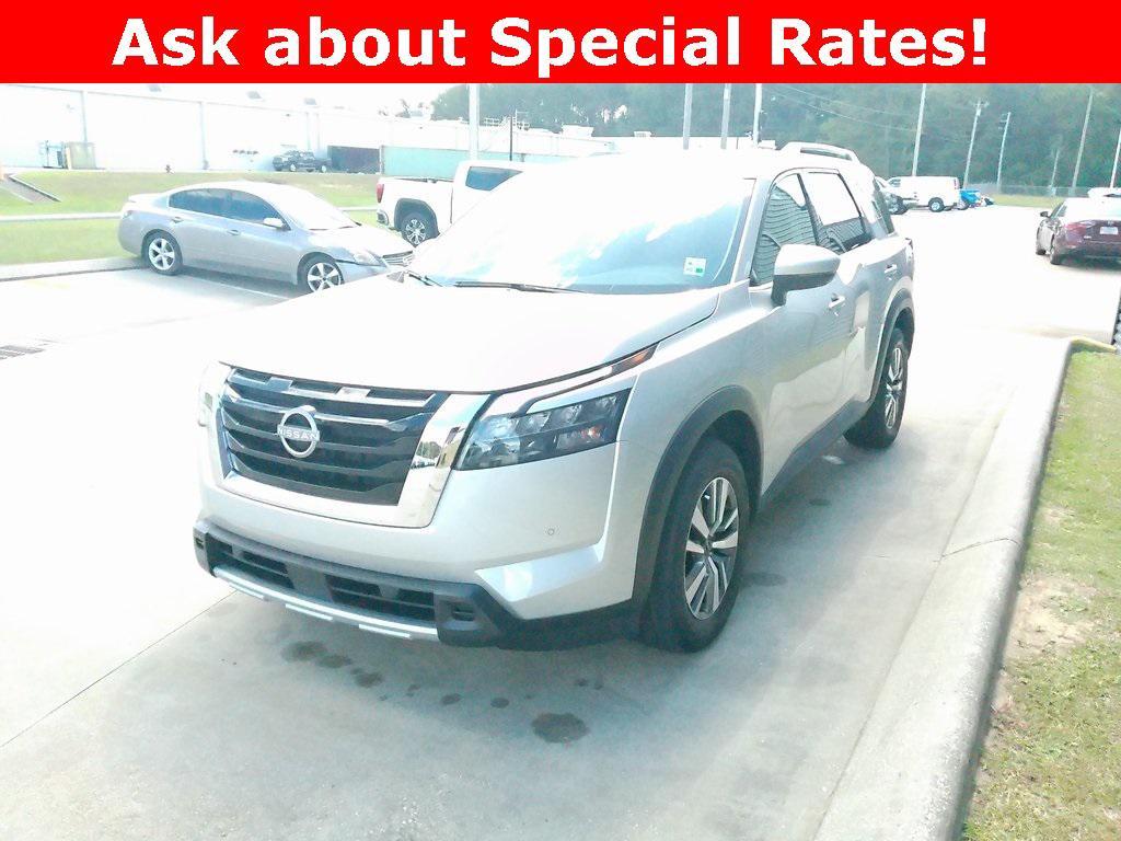 new 2025 Nissan Pathfinder car, priced at $39,954