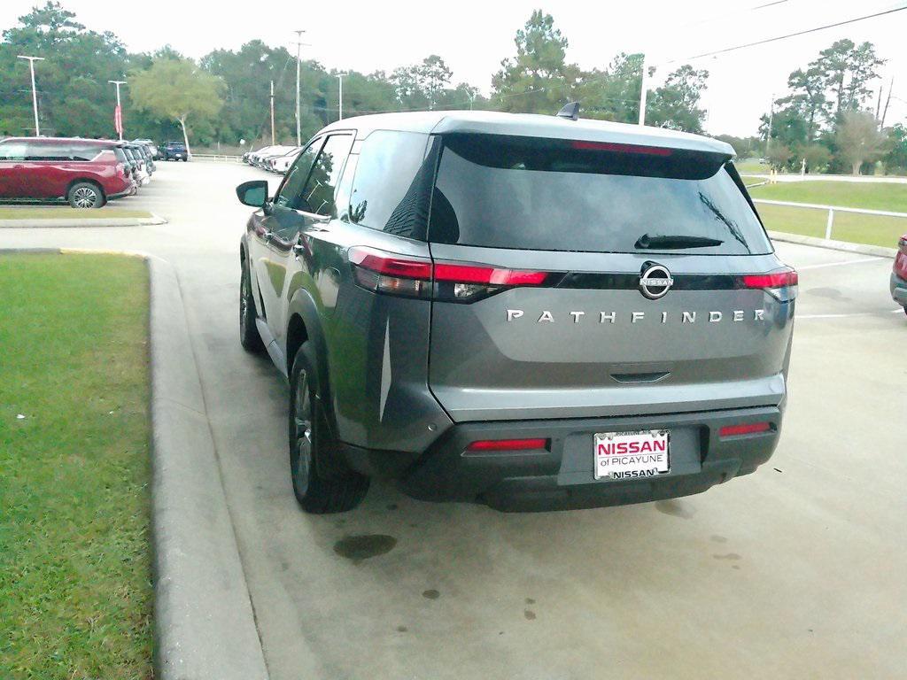 new 2025 Nissan Pathfinder car, priced at $35,192
