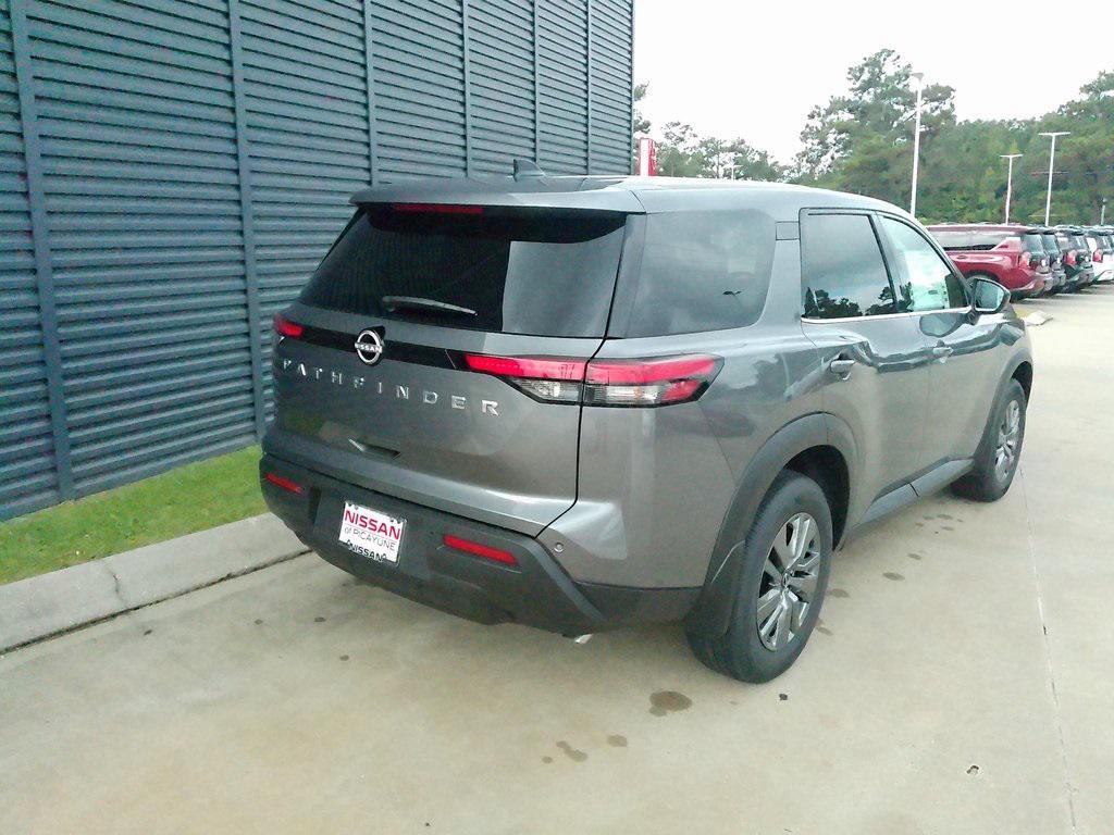 new 2025 Nissan Pathfinder car, priced at $35,192
