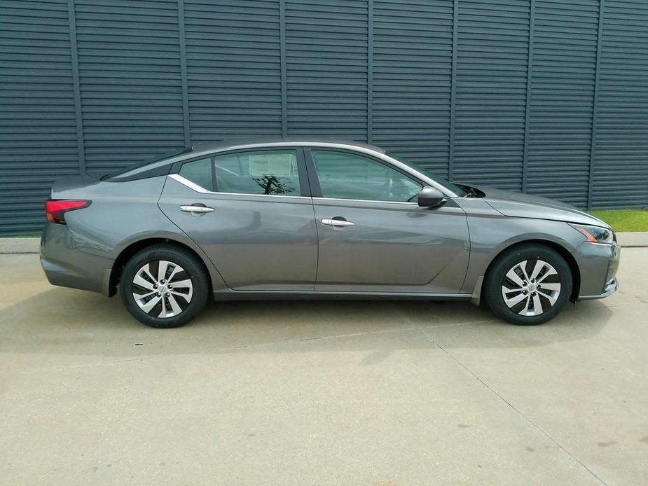 new 2024 Nissan Altima car, priced at $26,202