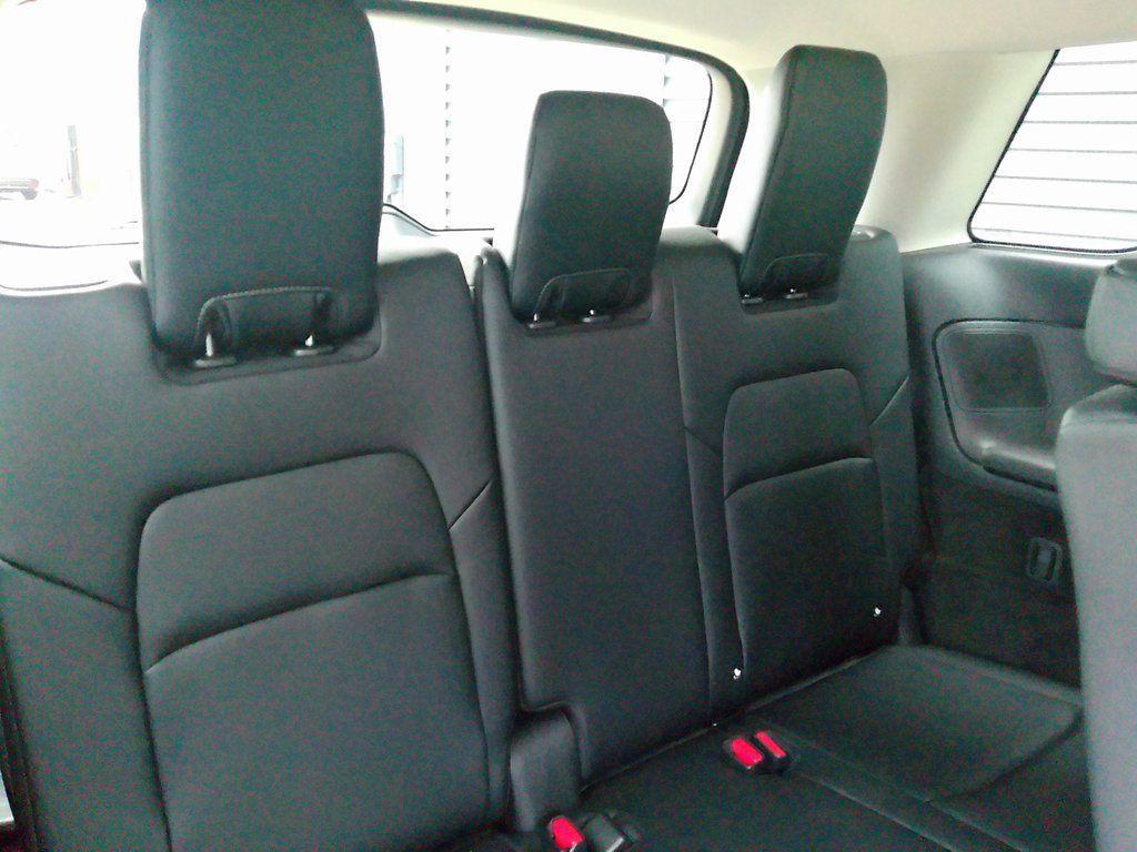 new 2025 Nissan Pathfinder car, priced at $47,817
