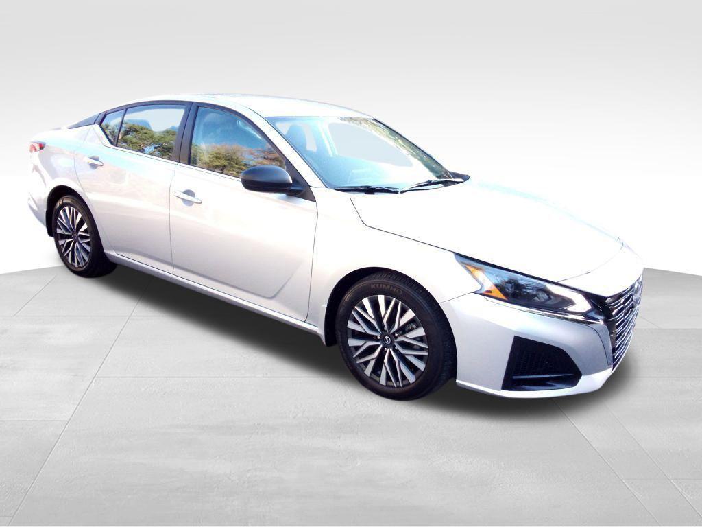 used 2024 Nissan Altima car, priced at $21,273