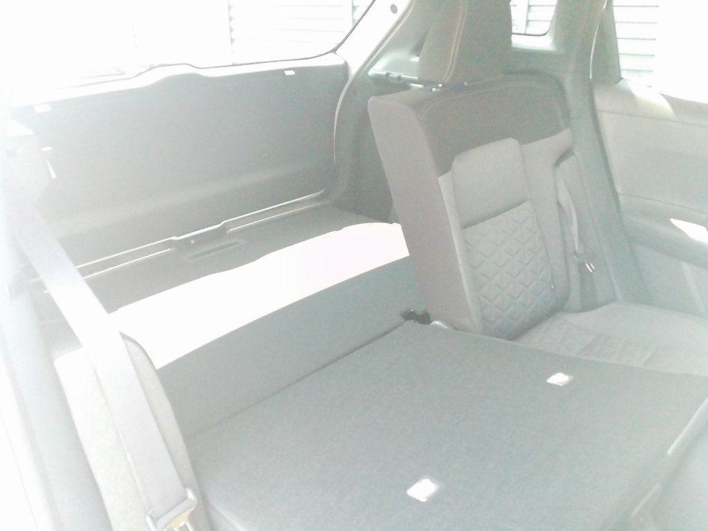 new 2025 Nissan Kicks car, priced at $25,657