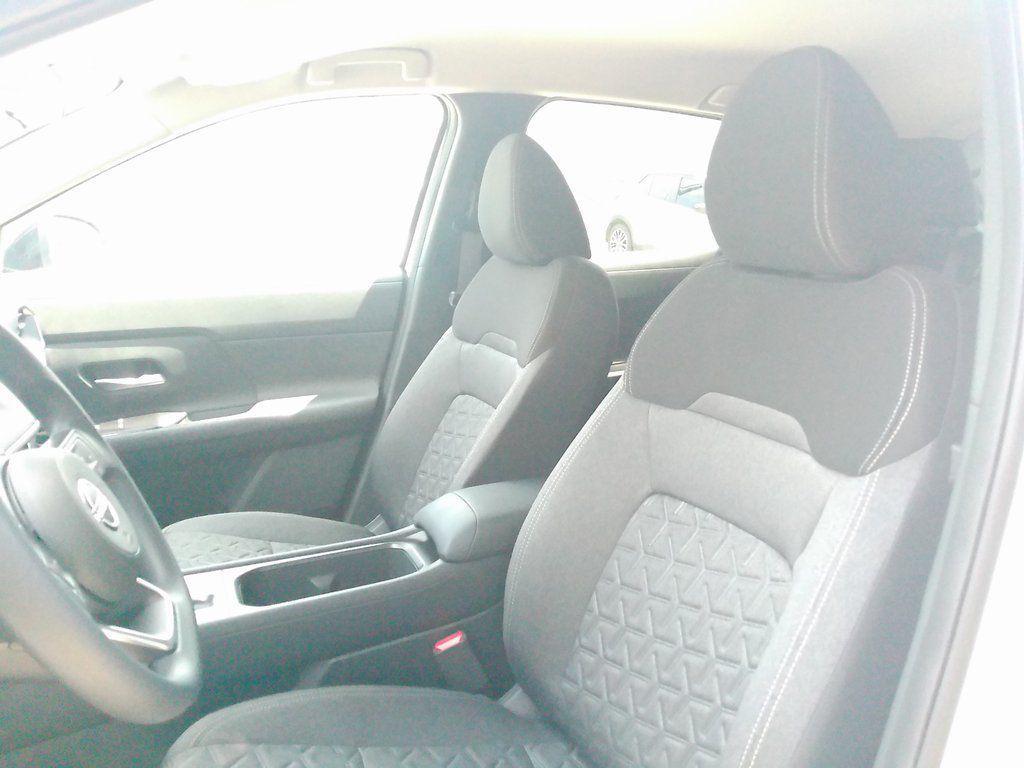 new 2025 Nissan Kicks car, priced at $25,657