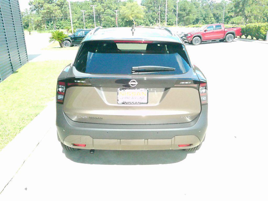 new 2025 Nissan Kicks car, priced at $27,027