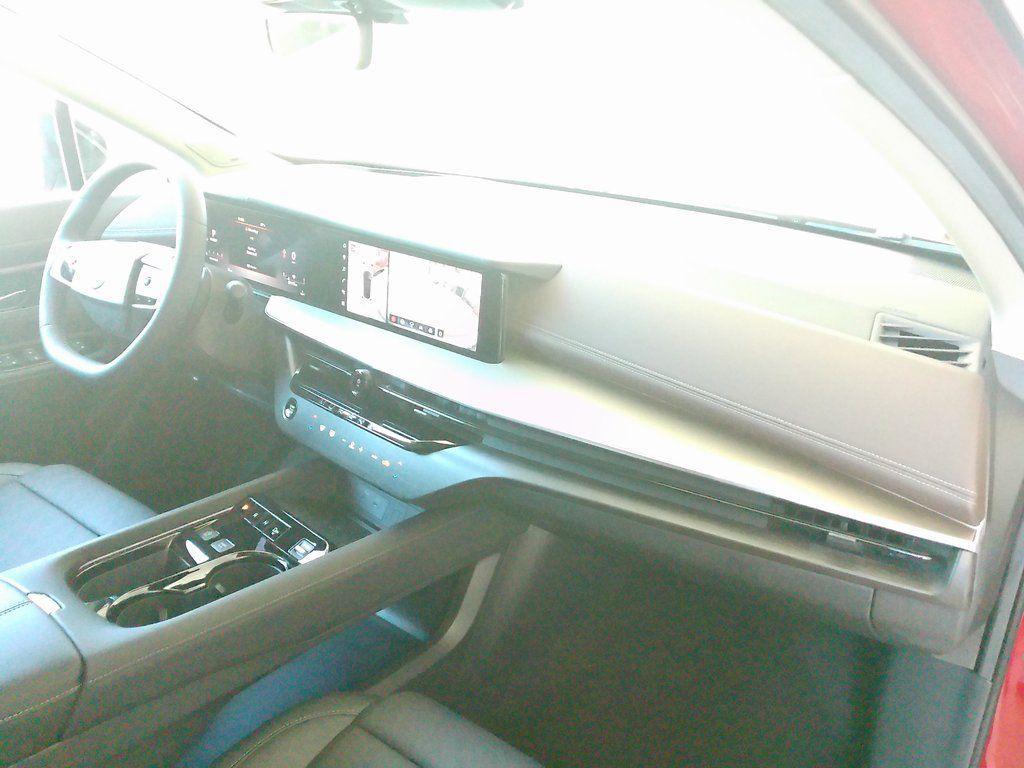 new 2025 Nissan Murano car, priced at $50,999