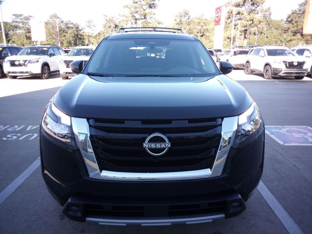 new 2025 Nissan Pathfinder car, priced at $48,267