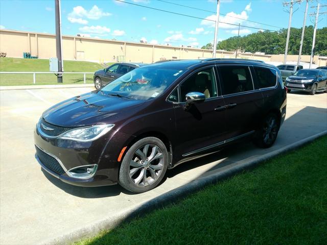 used 2019 Chrysler Pacifica car, priced at $23,311