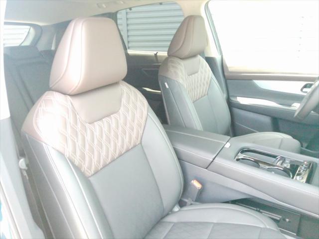 new 2025 Nissan Murano car, priced at $51,132