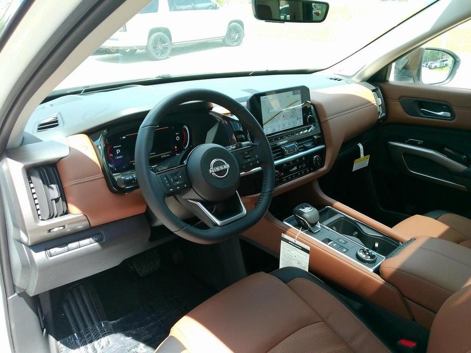 new 2024 Nissan Pathfinder car, priced at $51,577