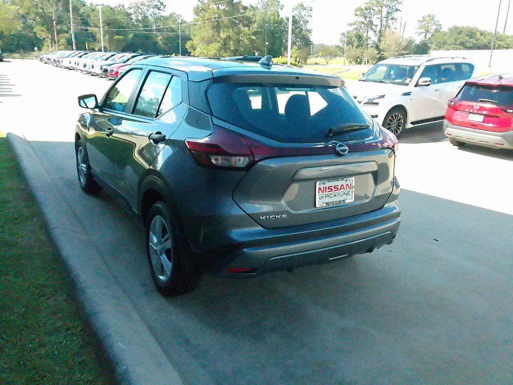 new 2025 Nissan Kicks car, priced at $21,788
