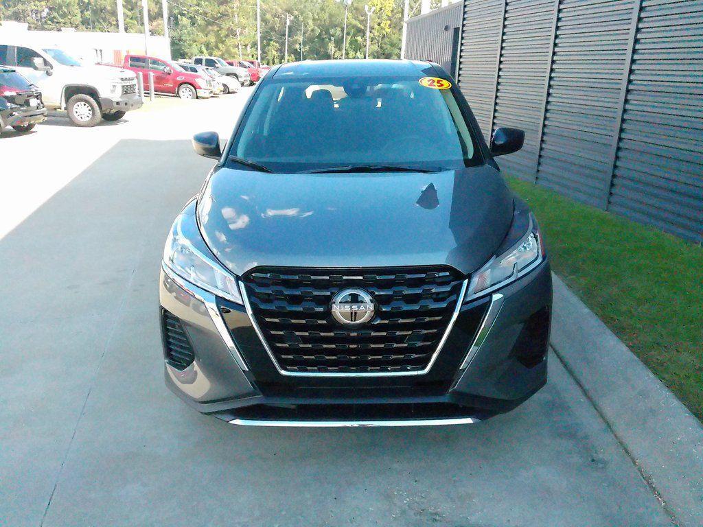 new 2025 Nissan Kicks car, priced at $21,788