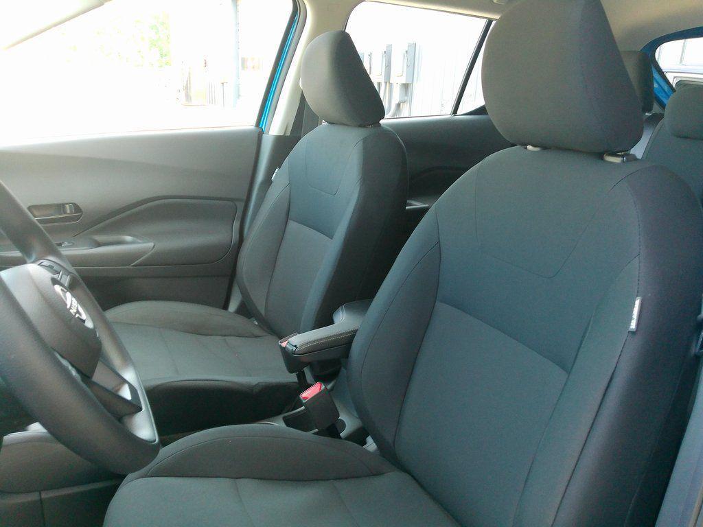 new 2025 Nissan Kicks car, priced at $22,004
