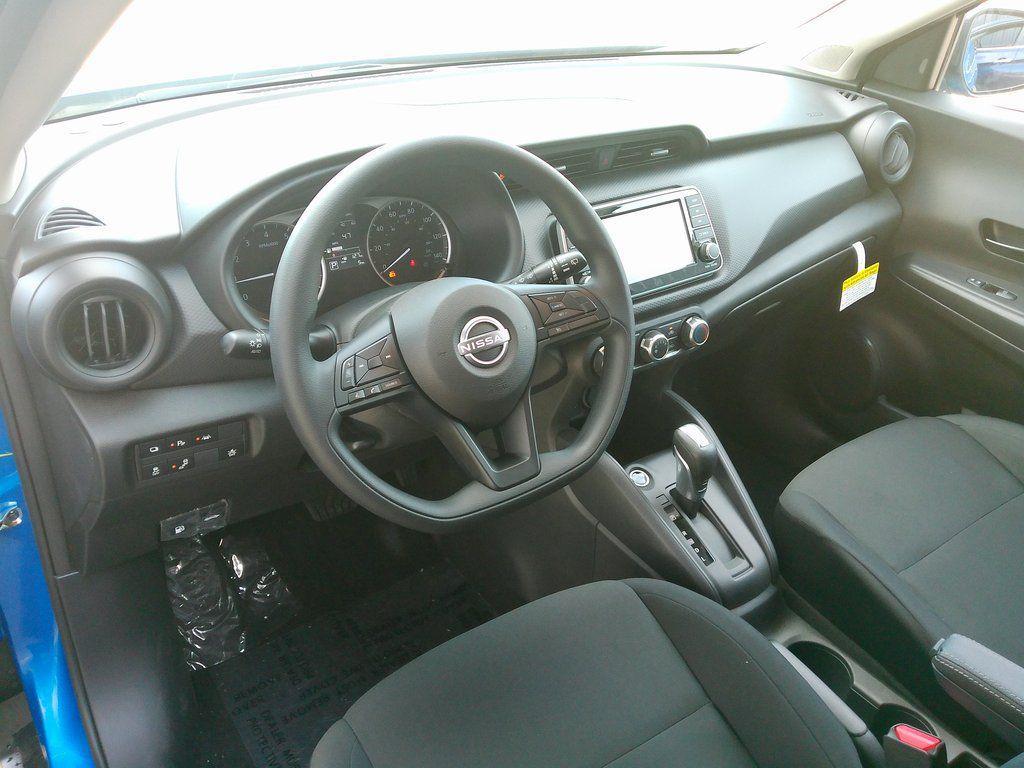 new 2025 Nissan Kicks car, priced at $22,004