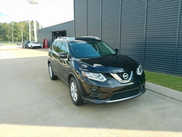 used 2015 Nissan Rogue car, priced at $15,530