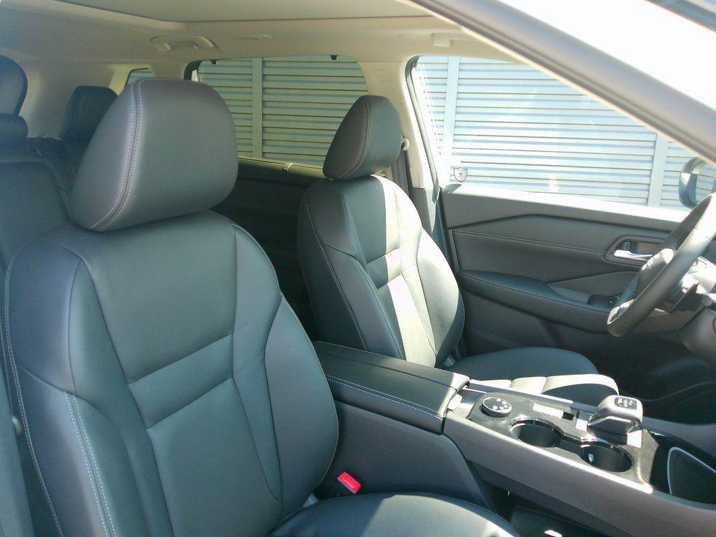 new 2025 Nissan Rogue car, priced at $37,978