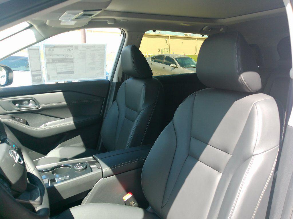 new 2025 Nissan Rogue car, priced at $37,978