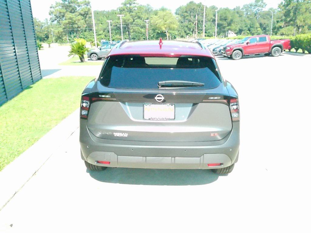 new 2025 Nissan Kicks car, priced at $27,886