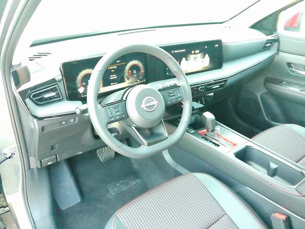 new 2025 Nissan Kicks car, priced at $27,886