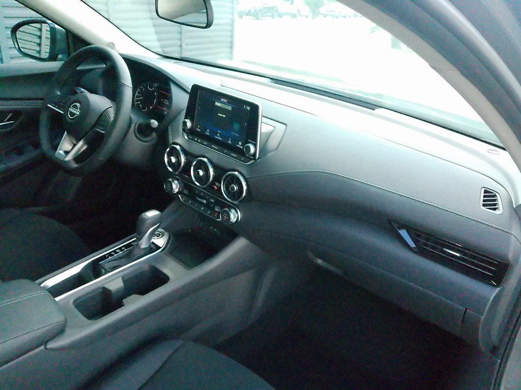 new 2025 Nissan Sentra car, priced at $22,657