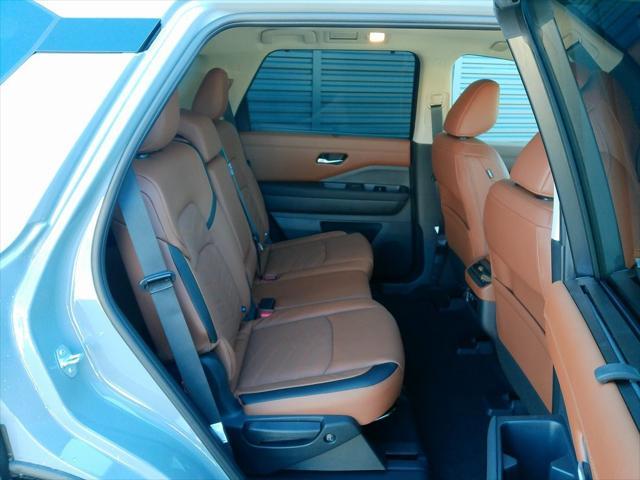 new 2025 Nissan Pathfinder car, priced at $55,030