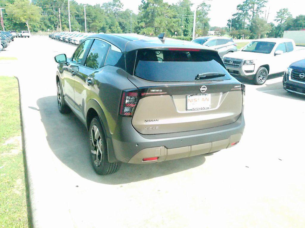 new 2025 Nissan Kicks car, priced at $24,760