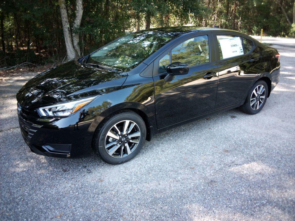 new 2025 Nissan Versa car, priced at $21,286