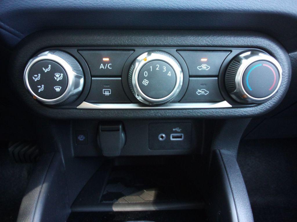 new 2025 Nissan Versa car, priced at $21,286