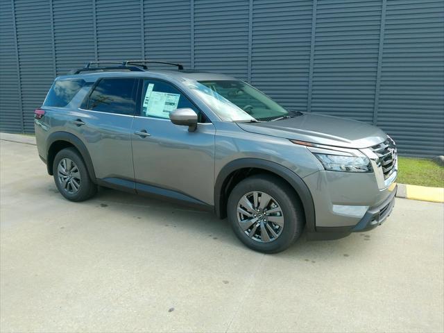 new 2025 Nissan Pathfinder car, priced at $42,983