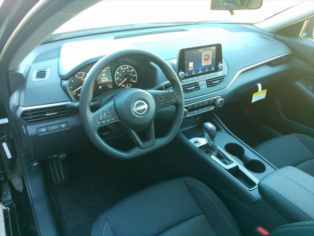 new 2025 Nissan Altima car, priced at $27,505