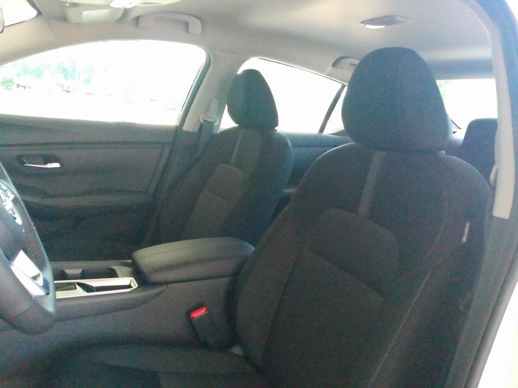 new 2025 Nissan Sentra car, priced at $23,656