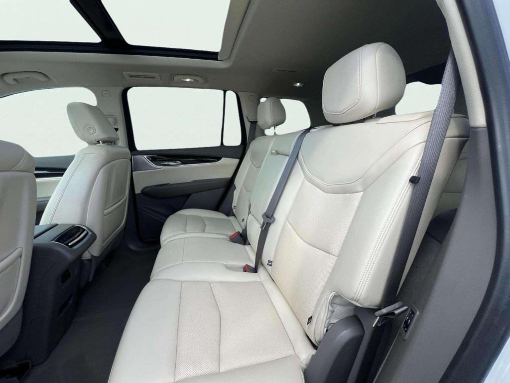 used 2023 Cadillac XT6 car, priced at $44,782