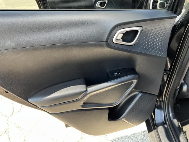 used 2021 Kia Soul car, priced at $16,777