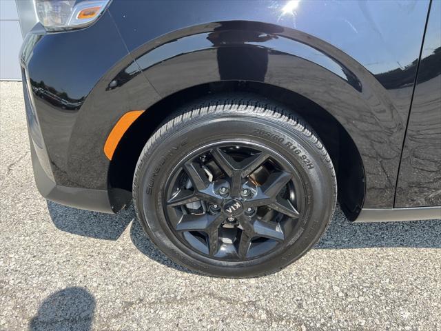 used 2021 Kia Soul car, priced at $16,777
