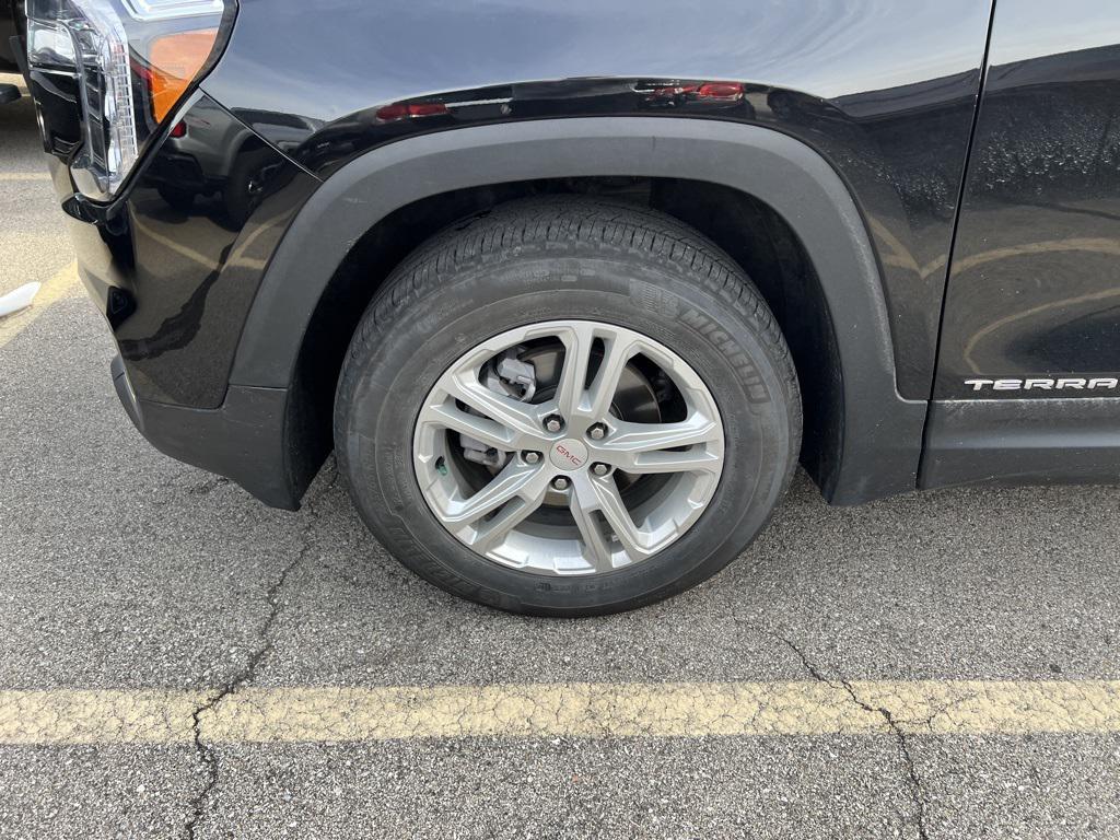 used 2022 GMC Terrain car, priced at $23,995