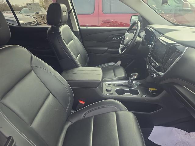 used 2021 Chevrolet Traverse car, priced at $34,995
