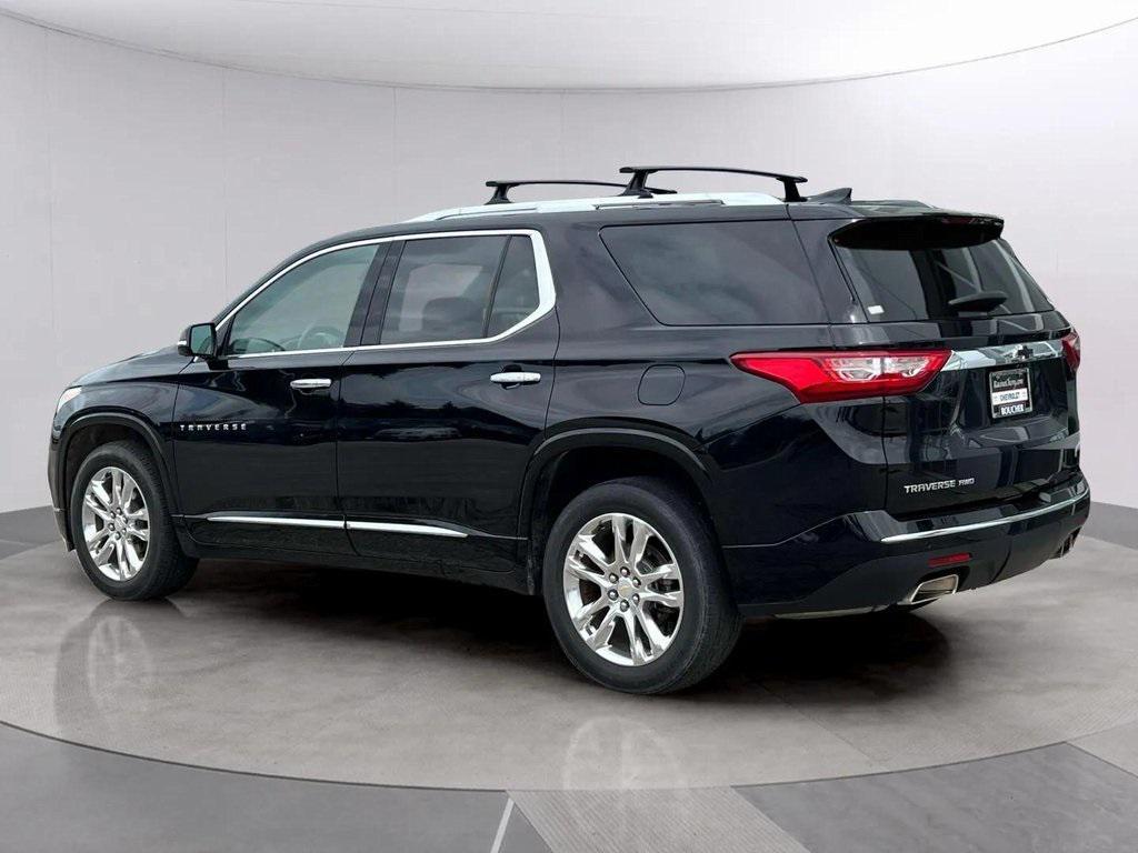 used 2021 Chevrolet Traverse car, priced at $31,303