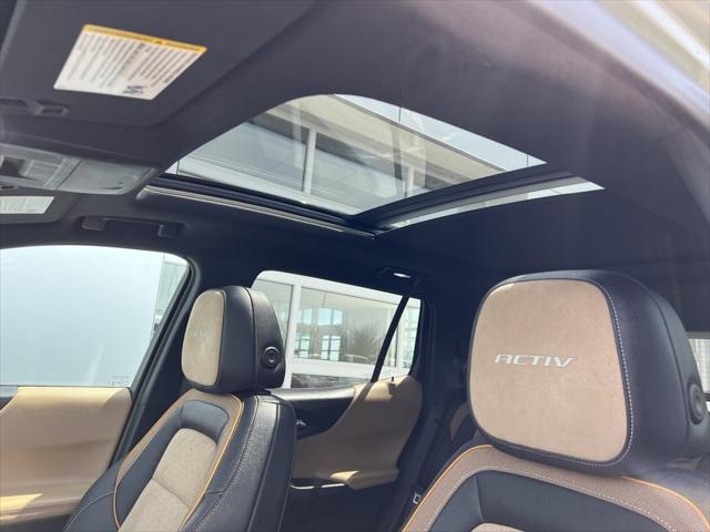 used 2025 Chevrolet Equinox car, priced at $39,899