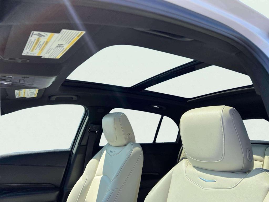 used 2019 Cadillac XT4 car, priced at $25,744