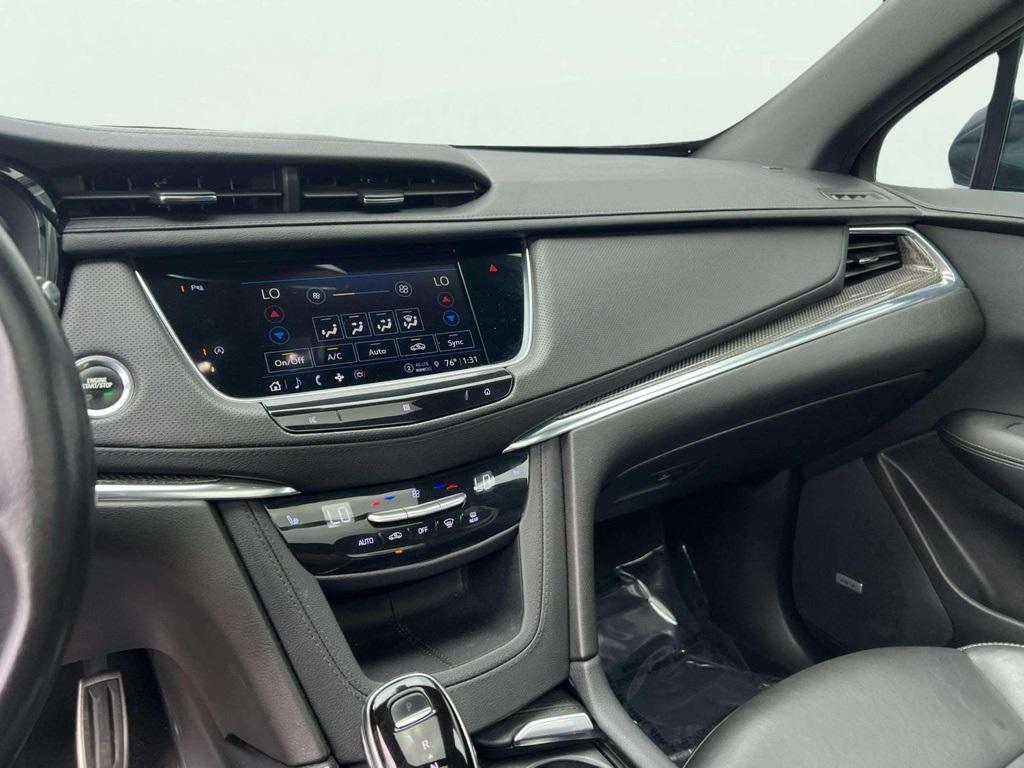 used 2021 Cadillac XT5 car, priced at $29,788
