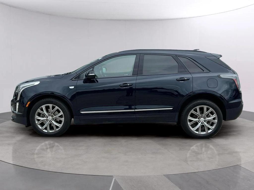 used 2021 Cadillac XT5 car, priced at $29,788