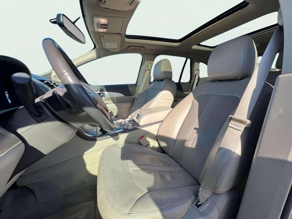 used 2014 Lincoln MKX car, priced at $12,881